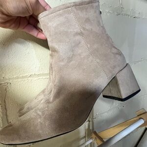 miim booties cashmere tan color very soft exterior.